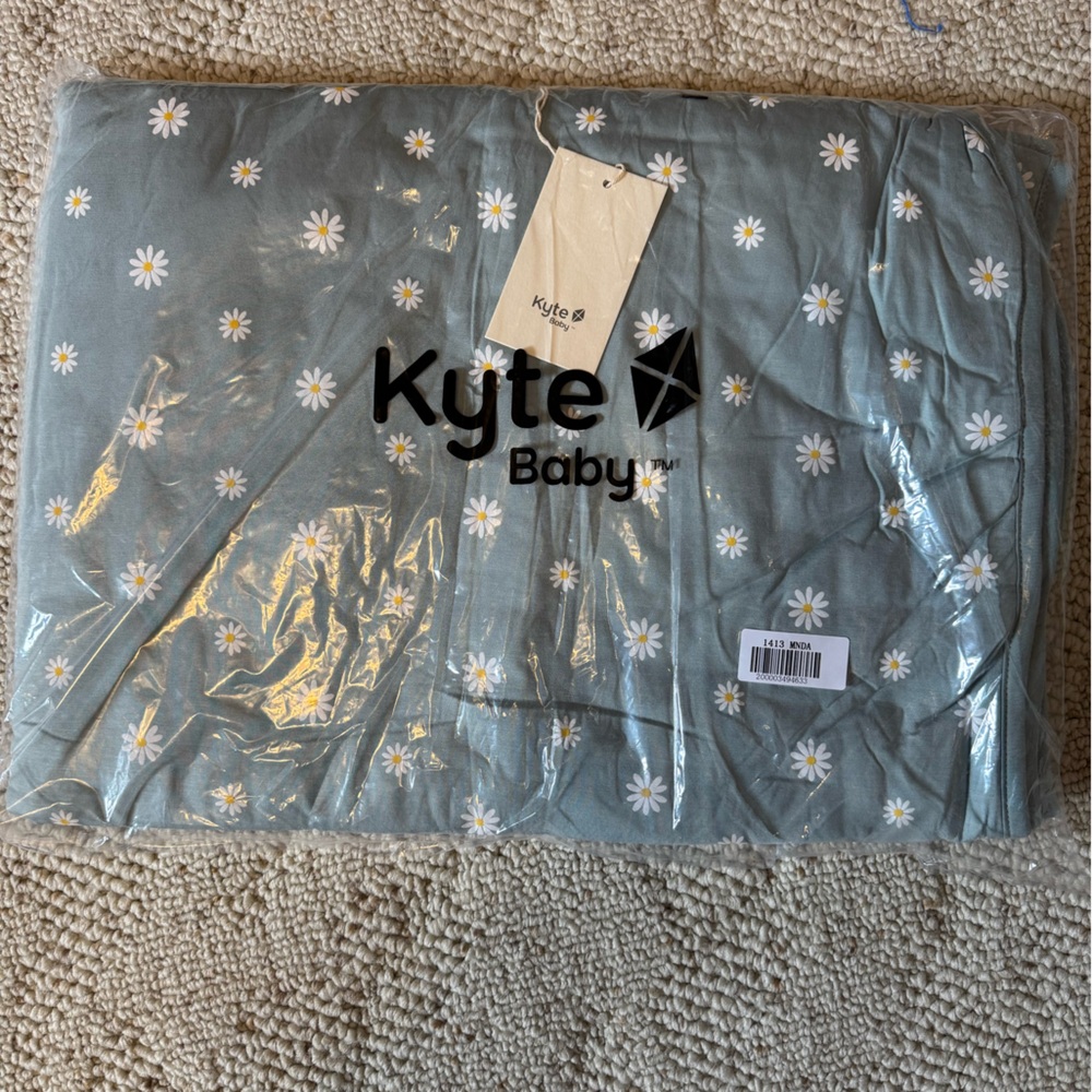 Kyte BABY Toddler Daisy Blanket (1.0 Tog)